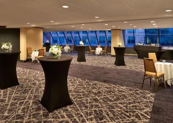 Sheraton Ottawa Hotel hotel thumbnail 2