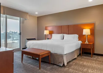 Best Western Plus Gatineau-Ottawa Downtown hotel thumbnail 7
