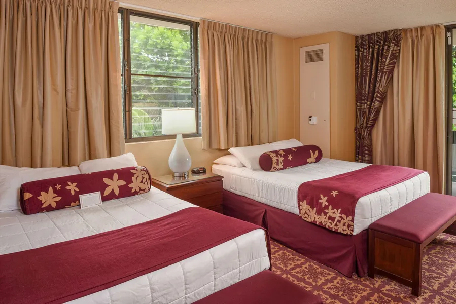 Hilo Hawaiian Hotel, Trademark Collection by Wyndham hotel detail image 6