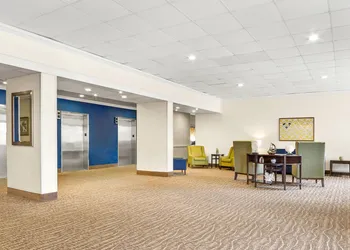 Comfort Inn Gold Coast hotel thumbnail 4