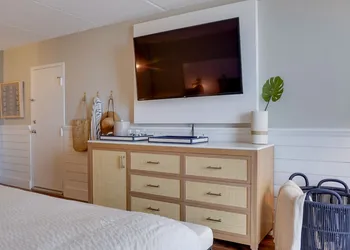 Ashore Oceanfront Hotel hotel thumbnail 7
