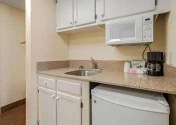 Quality Inn Ocean City Beachfront hotel thumbnail 6