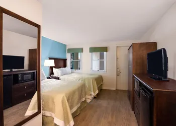 Days Inn by Wyndham Ocean City Oceanfront hotel thumbnail 4