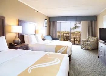 Quality Inn Oceanfront hotel thumbnail 7