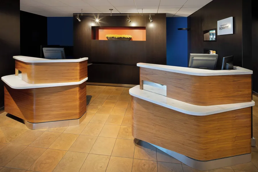 Courtyard by Marriott Southfield hotel detail image 2