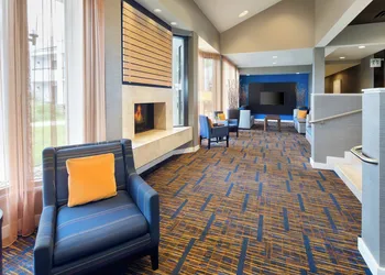 Courtyard by Marriott Southfield hotel thumbnail 5