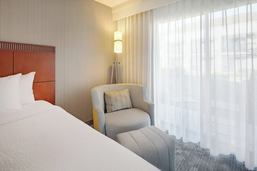 Courtyard by Marriott Southfield hotel detail image 6