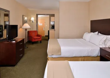 Holiday Inn Express Hotel & Suites Ocean City by IHG hotel thumbnail 2