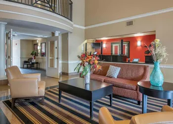 Studio 6 Suites Jacksonville Deerwood Park FL hotel thumbnail 2