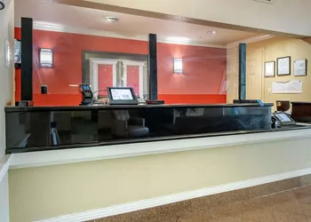 Studio 6 Suites Jacksonville Deerwood Park FL hotel thumbnail 4