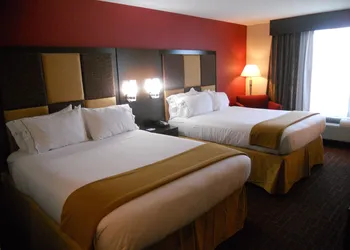 Holiday Inn Express & Suites Greensburg by IHG hotel thumbnail 7