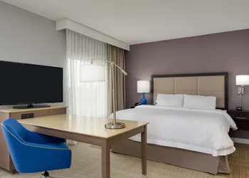Hampton Inn & Suites Jacksonville / Orange Park hotel thumbnail 6