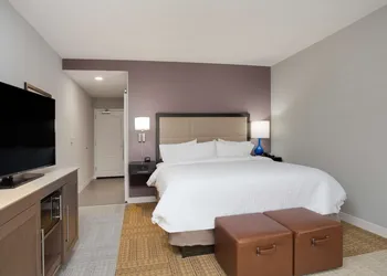 Hampton Inn & Suites Jacksonville / Orange Park hotel thumbnail 8