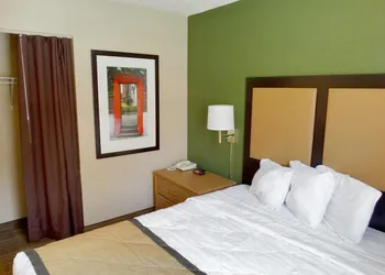 Southpoint Suites Jacksonville hotel thumbnail 7