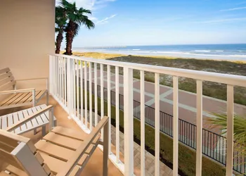 Four Points by Sheraton Jacksonville Beachfront hotel thumbnail 5