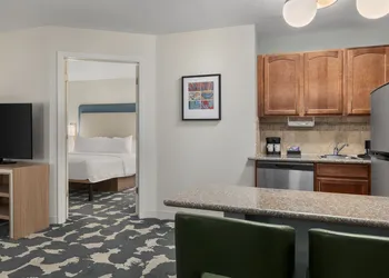 Homewood Suites by Hilton Jacksonville Deerwood Park hotel thumbnail 8