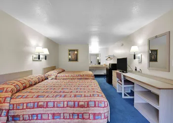 Knights Inn Jacksonville at Dix Ellis Trail hotel thumbnail 8