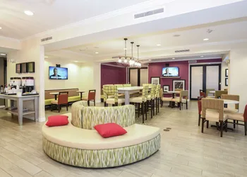 Hampton Inn Jacksonville East Regency Square hotel thumbnail 2
