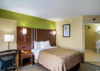 Stayable Jacksonville West hotel thumbnail 4