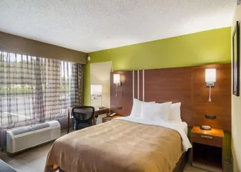Stayable Jacksonville West hotel thumbnail 5