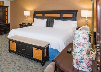 Hampton Inn and Suites Amelia Island Historic Harbor Front hotel thumbnail 5