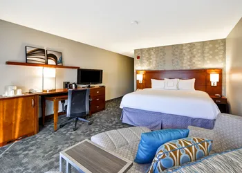 Courtyard by Marriott Jacksonville Airport hotel thumbnail 7