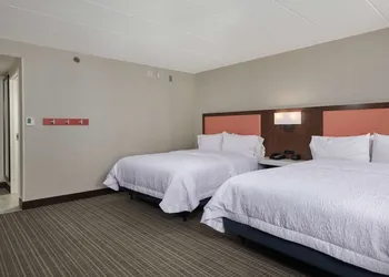 Hampton Inn Fairfax City hotel thumbnail 6