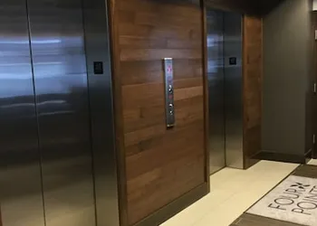 Radisson Hotel Detroit Metro Airport hotel thumbnail 3