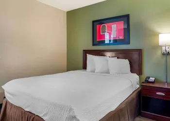 Extended Stay America Select Suites Detroit Novi Haggerty Rd hotel thumbnail 6