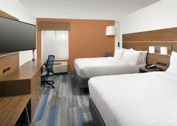 Holiday Inn Express & Suites College Park-University Area by IHG hotel thumbnail 5