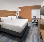 Holiday Inn Express & Suites College Park-University Area by IHG hotel detail image 7