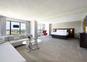 Harborside Hotel hotel thumbnail 6