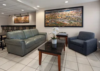 Microtel Inn & Suites by Wyndham Ann Arbor hotel thumbnail 4