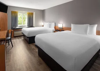 Microtel Inn & Suites by Wyndham Ann Arbor hotel thumbnail 8