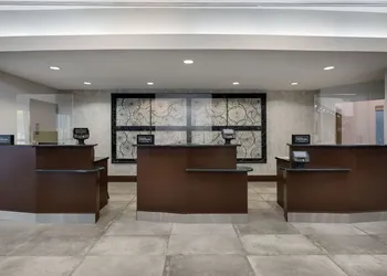 Embassy Suites by Hilton Detroit Troy Auburn Hills hotel thumbnail 6
