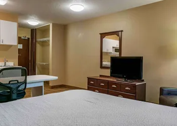 Extended Stay America Suites Detroit Ann Arbor Briarwood Mal hotel thumbnail 7