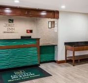 Quality Inn & Suites Warren - Detroit hotel detail image 3