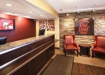 Red Roof Inn Detroit - Warren hotel thumbnail 3