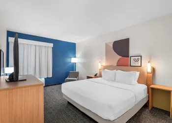 Spark by Hilton Ann Arbor South hotel thumbnail 4