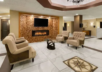 Wingate by Wyndham Troy hotel thumbnail 3