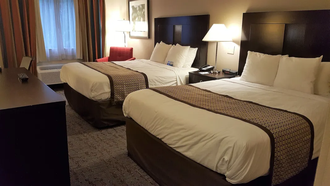 Baymont by Wyndham Belleville Airport Area hotel detail image 6