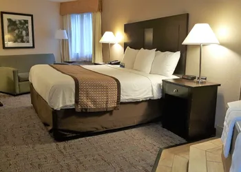Baymont by Wyndham Belleville Airport Area hotel thumbnail 7