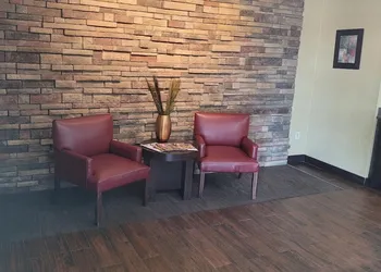 Red Oak Inn Detroit - Southfield hotel thumbnail 3