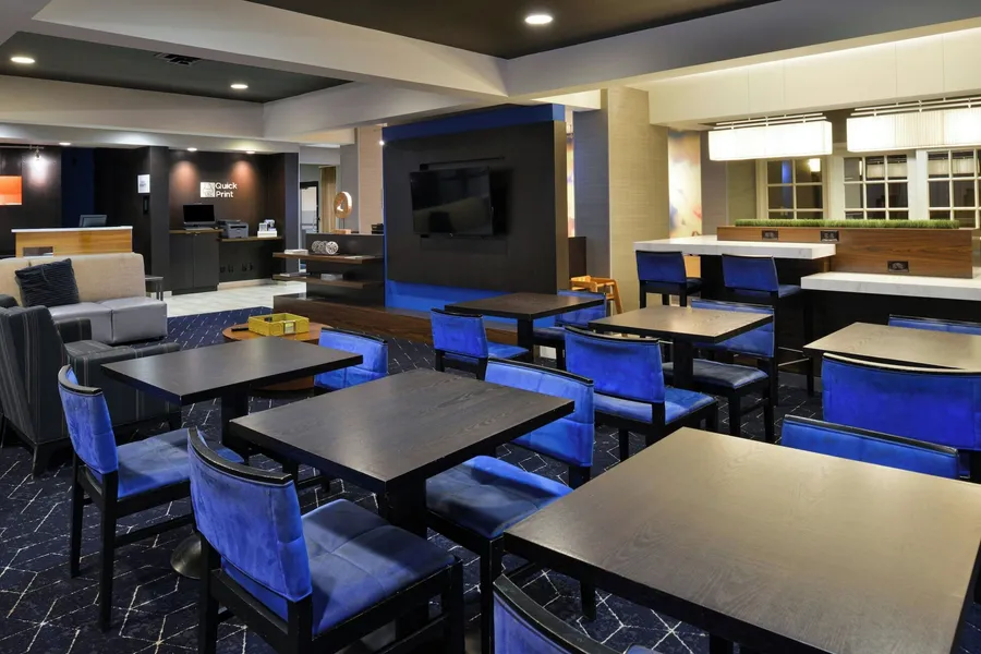 Courtyard by Marriott Detroit Utica hotel detail image 2
