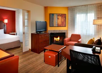 Sonesta ES Suites Detroit Warren hotel thumbnail 6