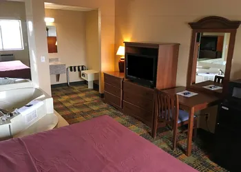 Americas Best Value Inn Livonia Detroit hotel thumbnail 4