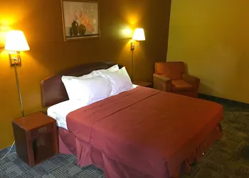 Americas Best Value Inn Livonia Detroit hotel thumbnail 7