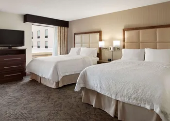 Hampton Inn & Suites Detroit/Sterling Heights hotel thumbnail 4
