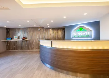 Wingate by Wyndham Detroit Metro Airport hotel thumbnail 6