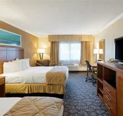 Clarion Hotel Detroit Metro Airport hotel detail image 7